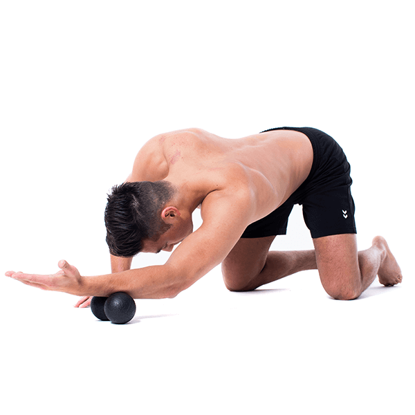 FASCIQ peanutball massageball small Anwendung 2
